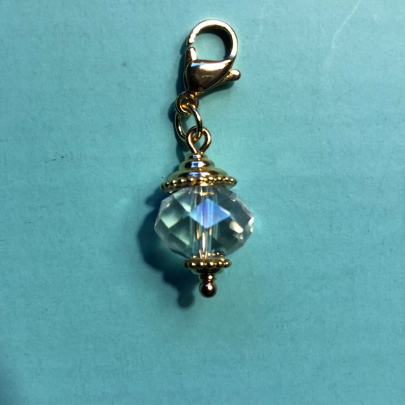 Dangles - Picture 3 of 4